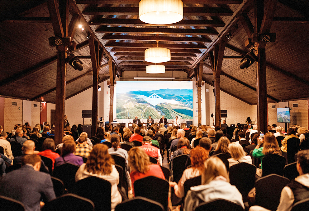 ИТОГИ ПЕРВОГО ФОРУМА ВИННОГО ТУРИЗМА В АБРАУ-ДЮРСО