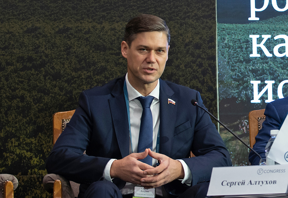 Cнят ряд ограничений на рекламу российского вина 