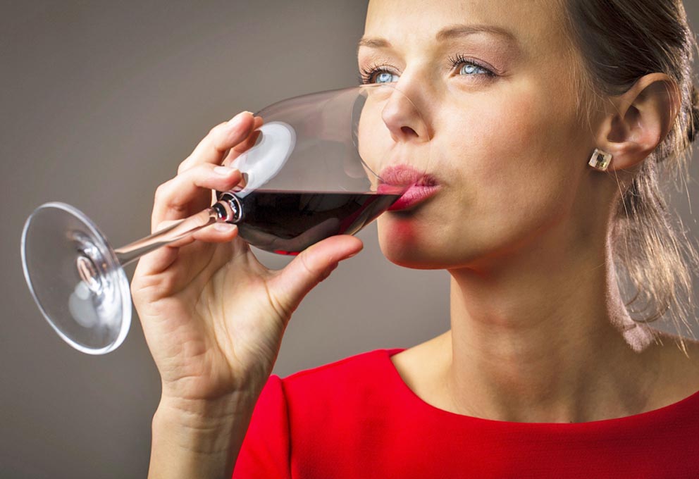 Красное вино: исследования XXI века