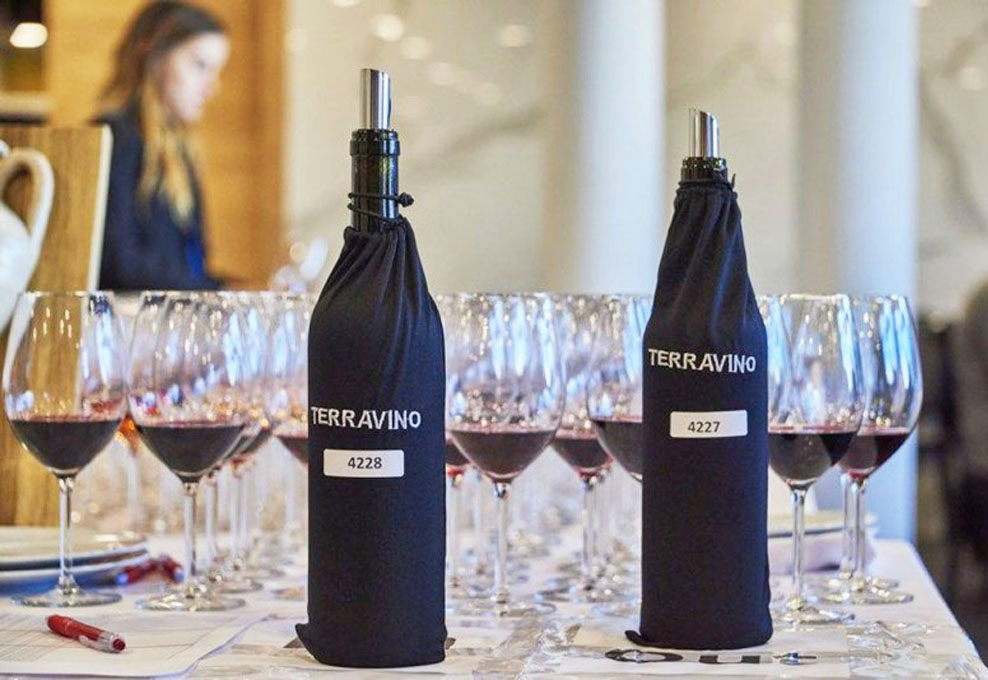 Золотой дождь пролился на российских виноделов в Израиле