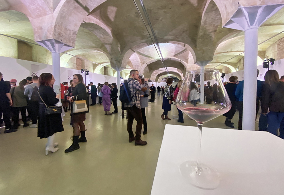 СЕВАСТОПОЛЬСКИЕ ВИНА. ЛИРИЧЕСКИЕ ЗАМЕТКИ