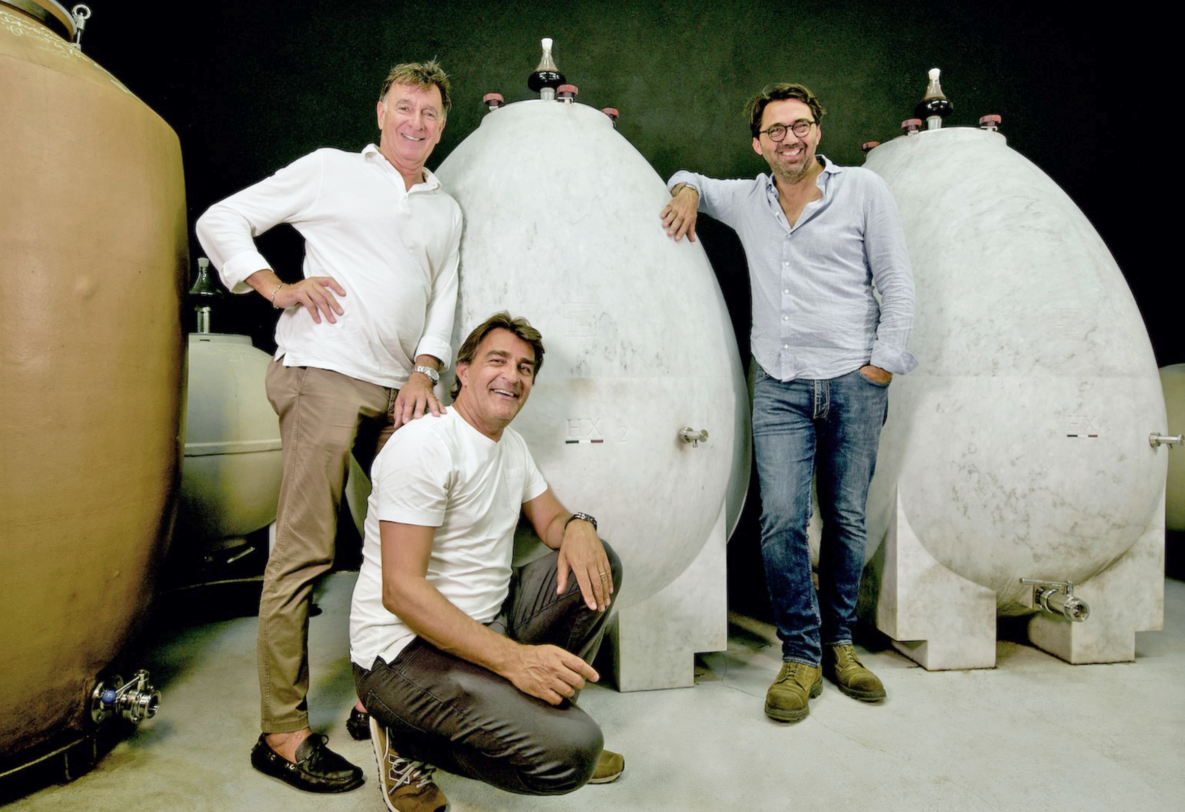 Вино созданное в мраморе   