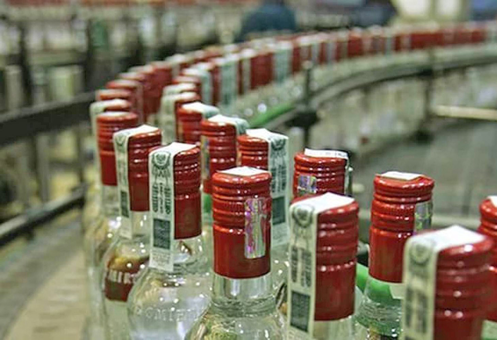 Акцизы на крепкий алкоголь и табак в следующем году вырастут