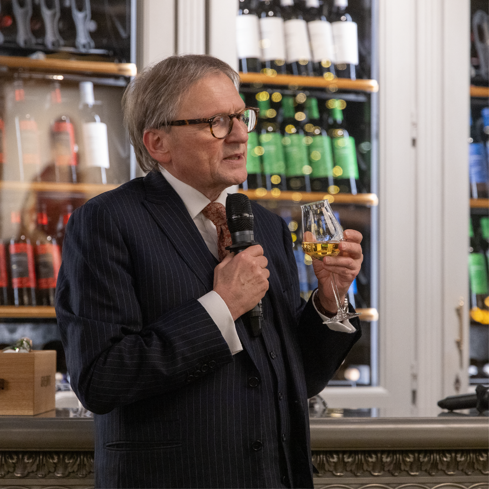 Российское вино за 750 тысяч рублей 