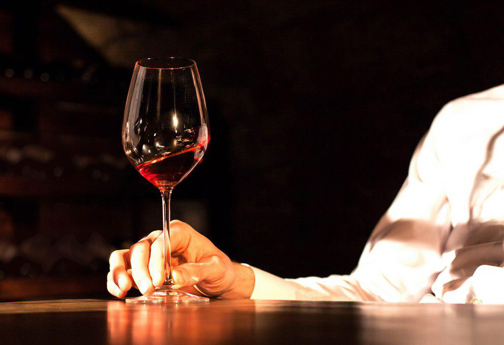 Винный аукцион «Высокая проба» приоткрывает тайну своих лотов 