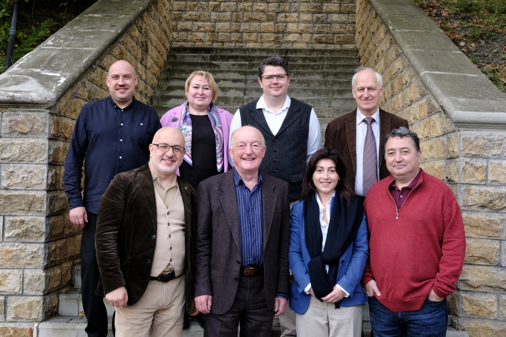 2 жюри и органеизаторы кубка СВВР.jpg