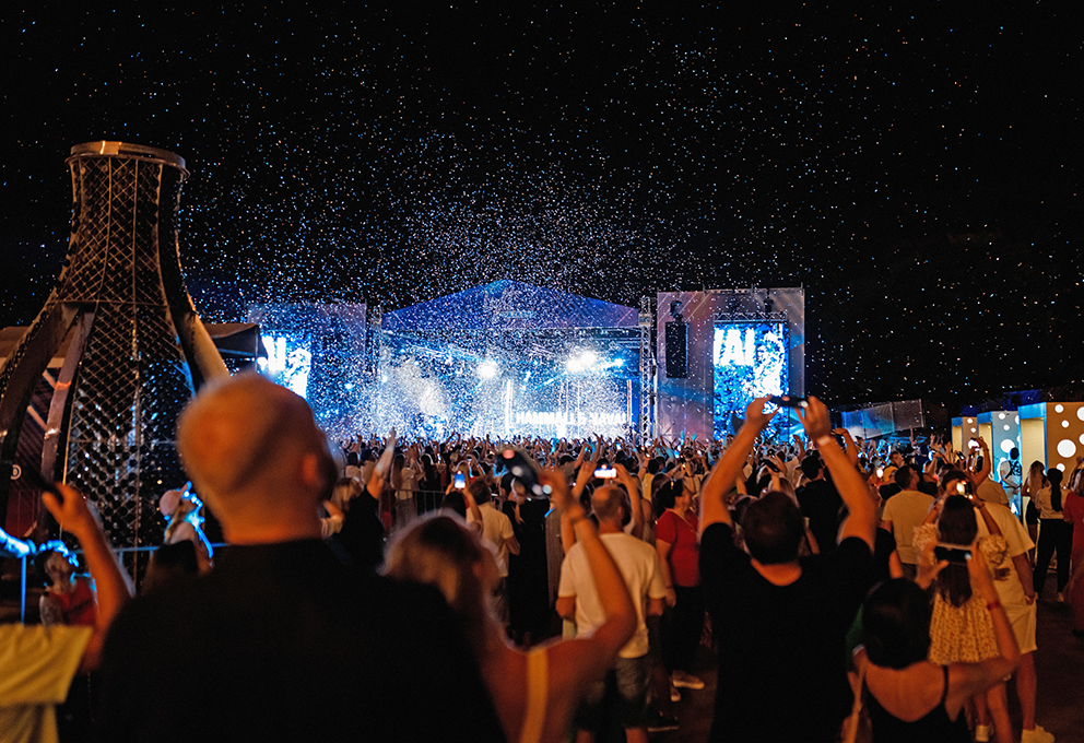 Празднование дня игристого на Light Weekend copy.jpg Празднование дня игристого на Light Weekend copy.jpg